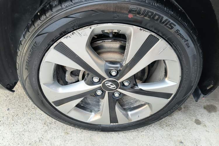 Used Hyundai Lafesta 2019 280TGDi Sport Edition China V Standard Right Rear Wheel Hub