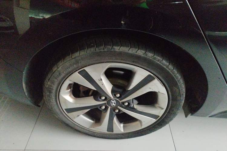 Used Hyundai Lafesta 2019 280TGDi Smart Speed Version China V Standard Right Rear Wheel Hub
