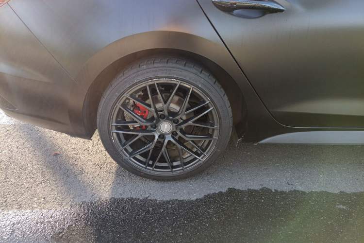 Used Hyundai Lafesta 2019 280TGDi Smart Speed Version China VI Standard Right Rear Wheel Hub
