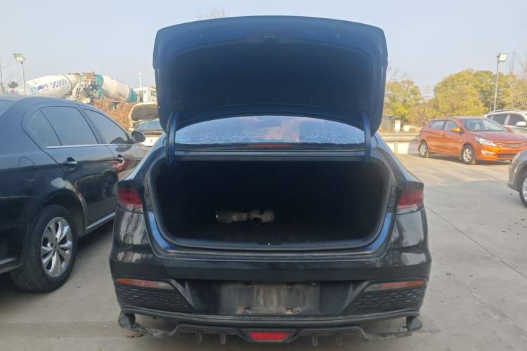 Used Hyundai Lafesta 2019 280TGDi Sport Edition China V Standard Trunk