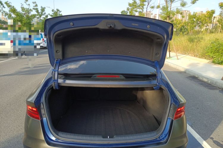 Used Hyundai Lafesta 2019 280TGDi Smart Speed Version China VI Standard Trunk
