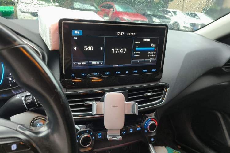 Used Hyundai Lafesta 2019 280TGDi Sport Edition China V Standard Audio And AC Panel