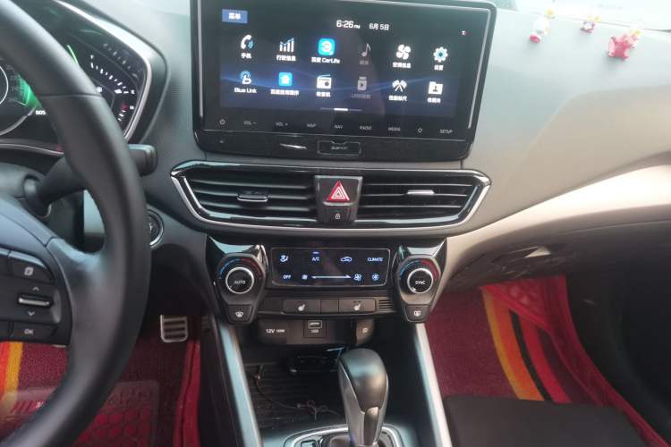 Used Hyundai Lafesta 2019 280TGDi Smart Speed Version China V Standard Audio And AC Panel