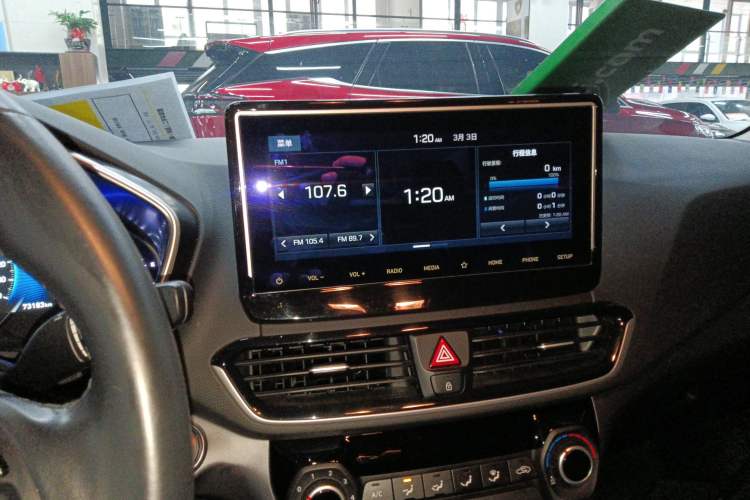 Used Hyundai Lafesta 2019 280TGDi Sport Edition China VI Audio And AC Panel