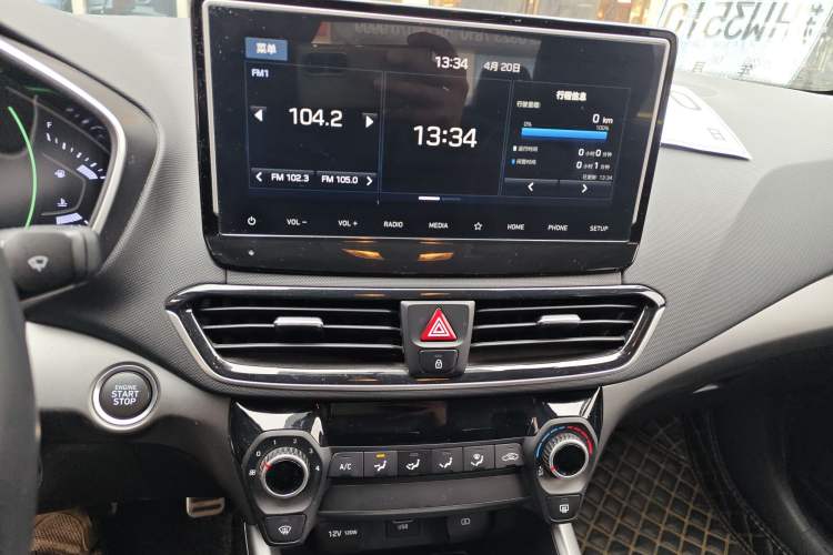 Used Hyundai Lafesta 2019 280TGDi Sport Edition China V Standard Audio And AC Panel