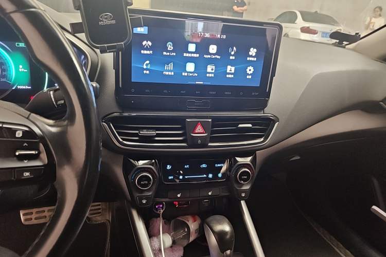 Used Hyundai Lafesta 2019 280TGDi Smart Speed Version China V Standard Audio And AC Panel