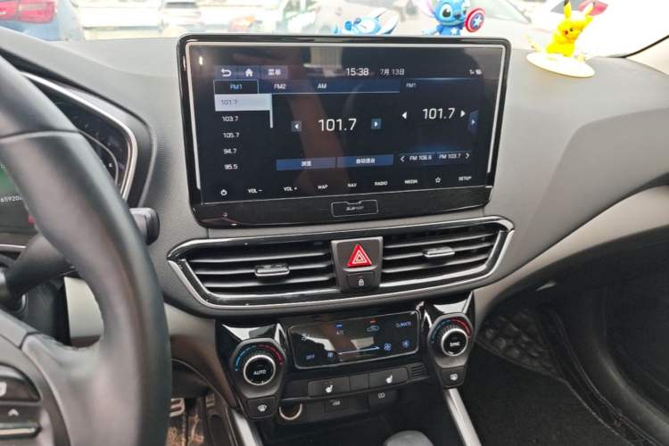 Used Hyundai Lafesta 2019 280TGDi Smart Speed Version China VI Standard Audio And AC Panel
