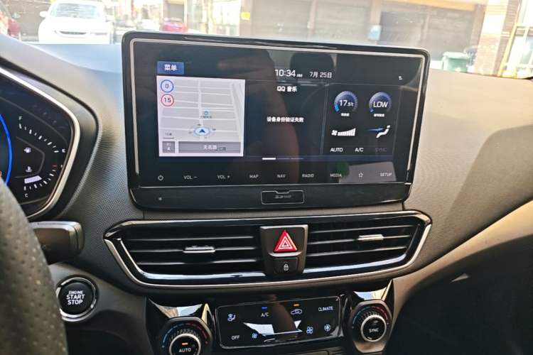Used Hyundai Lafesta 2019 280TGDi Smart Speed Version China VI Standard Audio And AC Panel