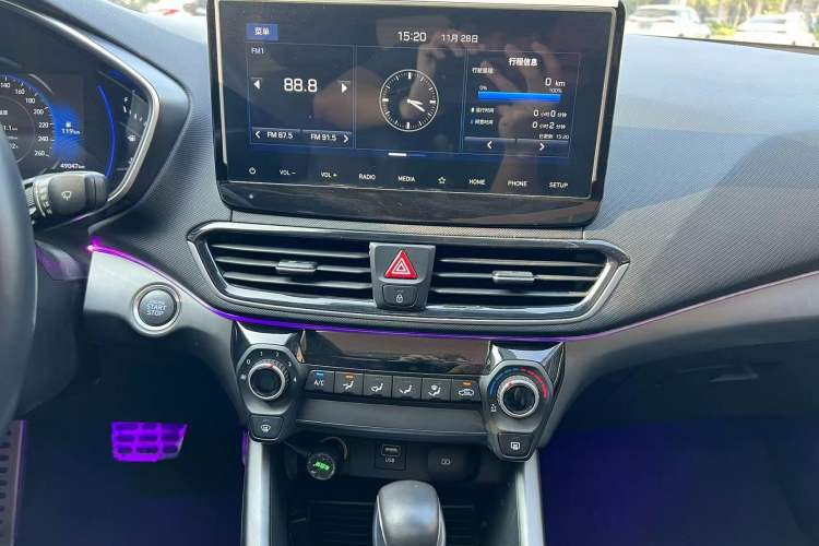 Used Hyundai Lafesta 2019 280TGDi Sport Edition China V Standard Audio And AC Panel
