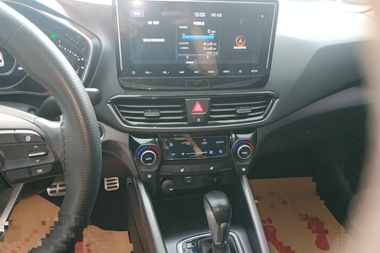 Used Hyundai Lafesta 2019 280TGDi Smart Speed Version China VI Standard Audio And AC Panel