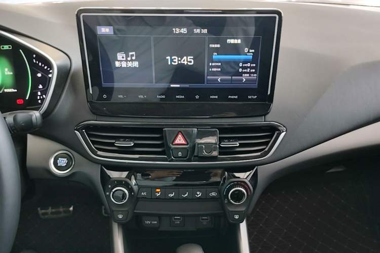 Used Hyundai Lafesta 2019 280TGDi Sport Edition China VI Audio And AC Panel