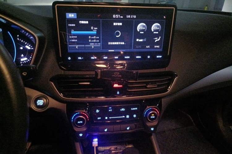 Used Hyundai Lafesta 2019 280TGDi Smart Speed Version China VI Standard Audio And AC Panel