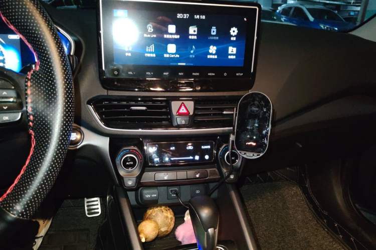 Used Hyundai Lafesta 2019 280TGDi Smart Edition China VI Standard Audio And AC Panel
