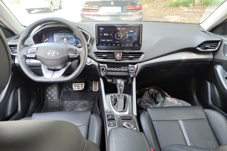Used Hyundai Lafesta 2019 280TGDi Sport Edition China VI Center Console
