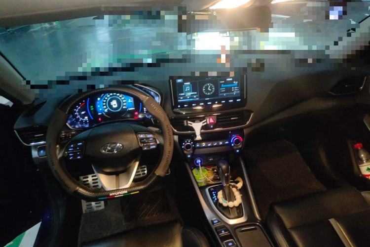 Used Hyundai Lafesta 2019 280TGDi Sport Edition China V Standard Center Console