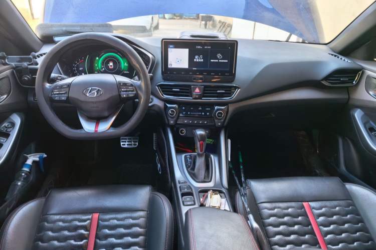 Used Hyundai Lafesta 2019 280TGDi Prestige Edition China VI Standard Center Console