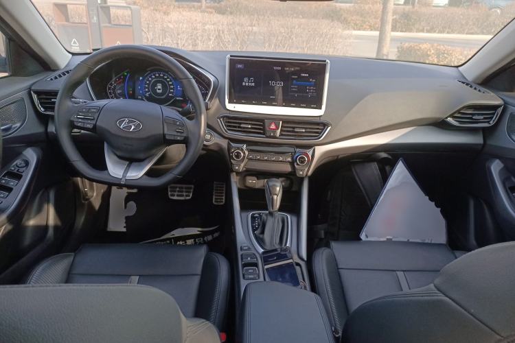 Used Hyundai Lafesta 2019 280TGDi Sport Edition China VI Center Console