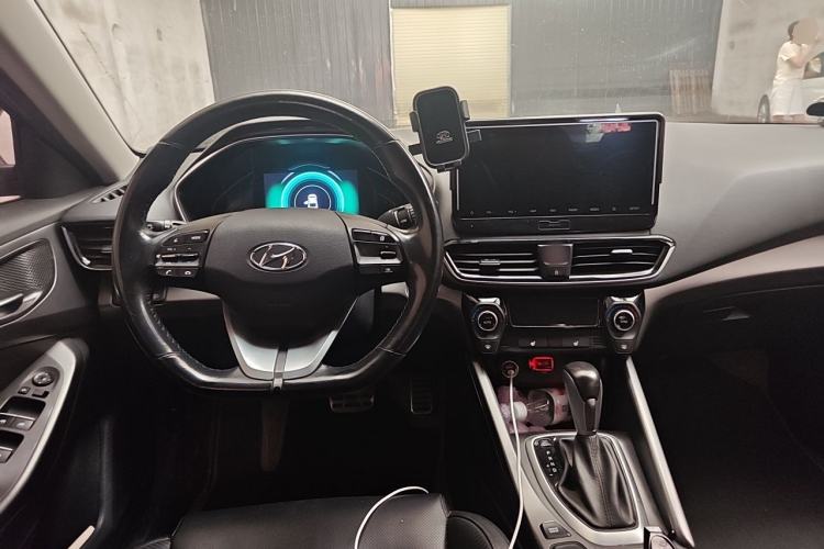 Used Hyundai Lafesta 2019 280TGDi Smart Speed Version China V Standard Center Console