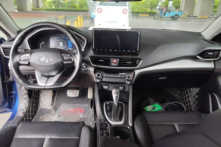 Used Hyundai Lafesta 2019 280TGDi Sport Edition China VI Center Console
