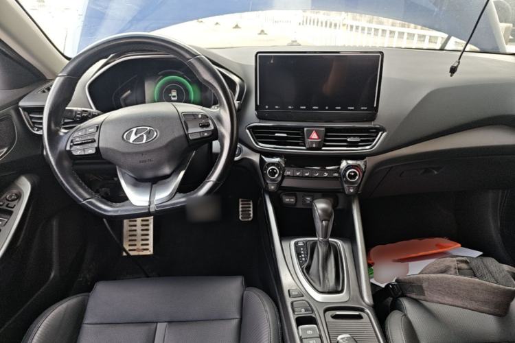 Used Hyundai Lafesta 2019 280TGDi Sport Edition China V Standard Center Console