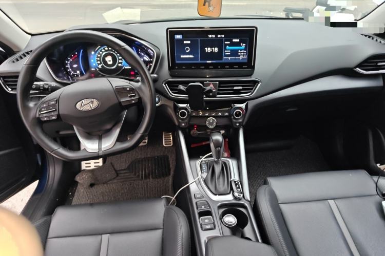 Used Hyundai Lafesta 2019 280TGDi Sport Edition China VI Center Console