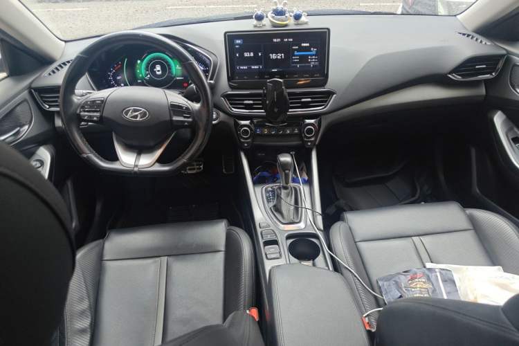 Used Hyundai Lafesta 2019 280TGDi Sport Edition China VI Center Console