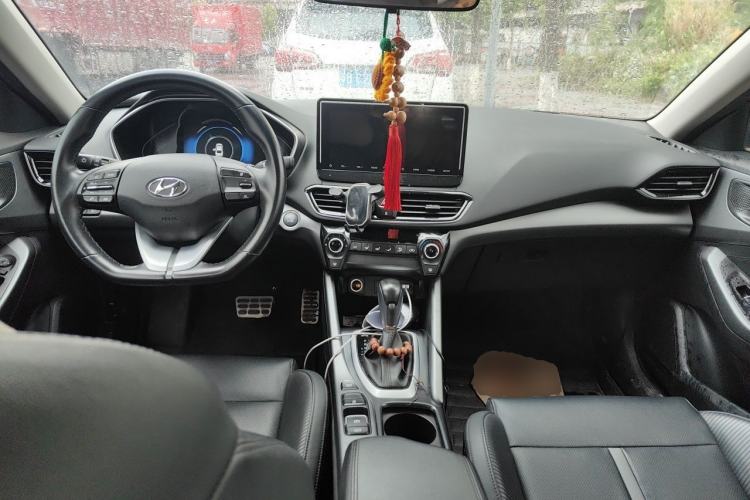 Used Hyundai Lafesta 2019 280TGDi Sport Edition China VI Center Console
