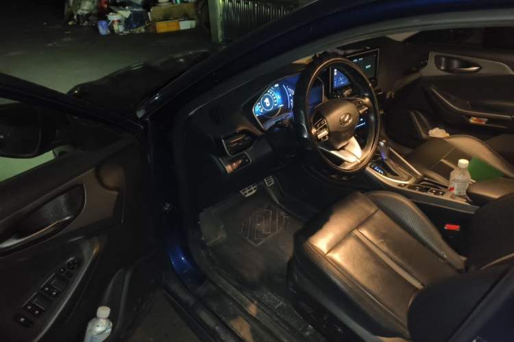Used Hyundai Lafesta 2019 280TGDi Smart Speed Version China VI Standard Driver Seat