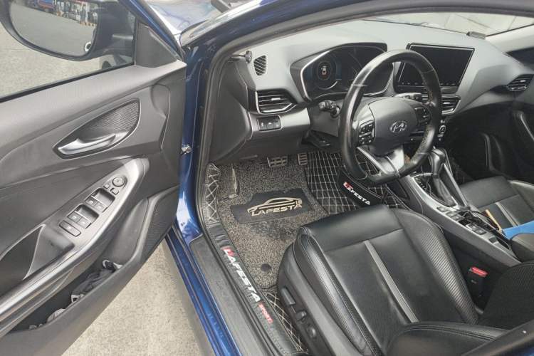 Used Hyundai Lafesta 2019 280TGDi Smart Edition China VI Standard Driver Seat