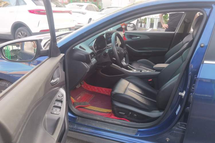 Used Hyundai Lafesta 2019 280TGDi Smart Speed Version China V Standard Driver Seat