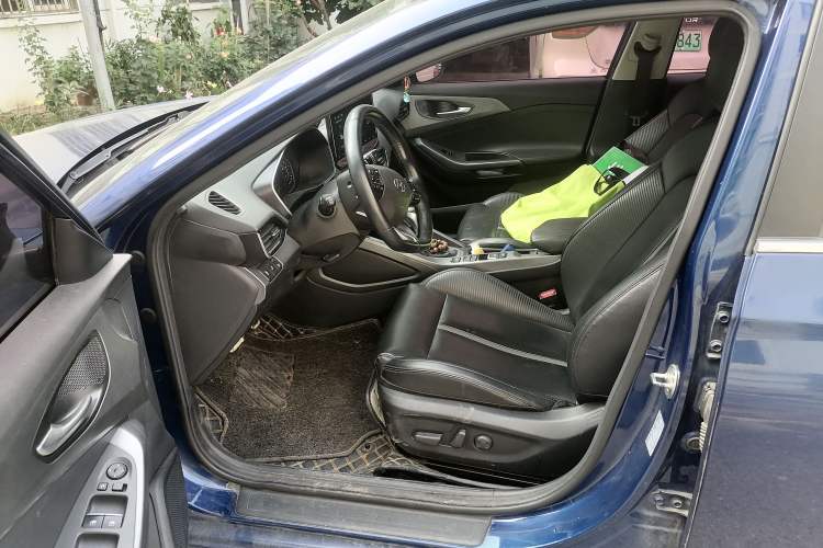 Used Hyundai Lafesta 2019 280TGDi Smart Speed Version China V Standard Driver Seat
