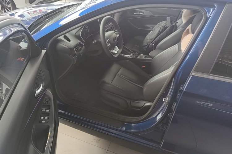 Used Hyundai Lafesta 2019 280TGDi Sport Edition China VI Driver Seat