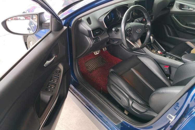Used Hyundai Lafesta 2019 280TGDi Sport Edition China VI Driver Seat