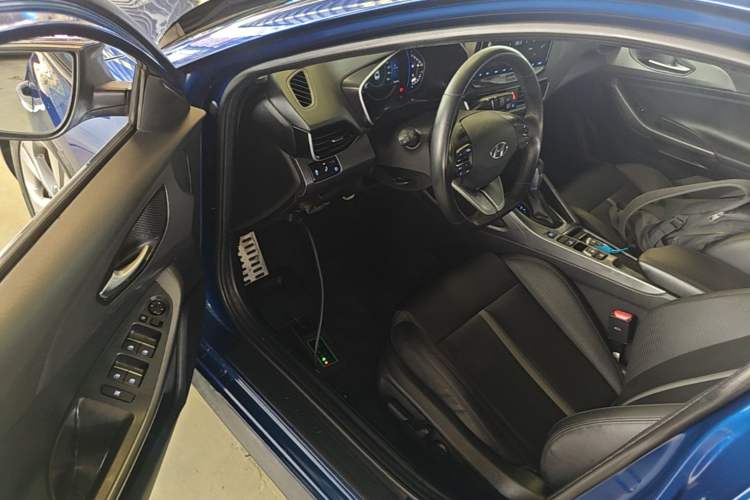 Used Hyundai Lafesta 2019 280TGDi Smart Speed Version China VI Standard Driver Seat