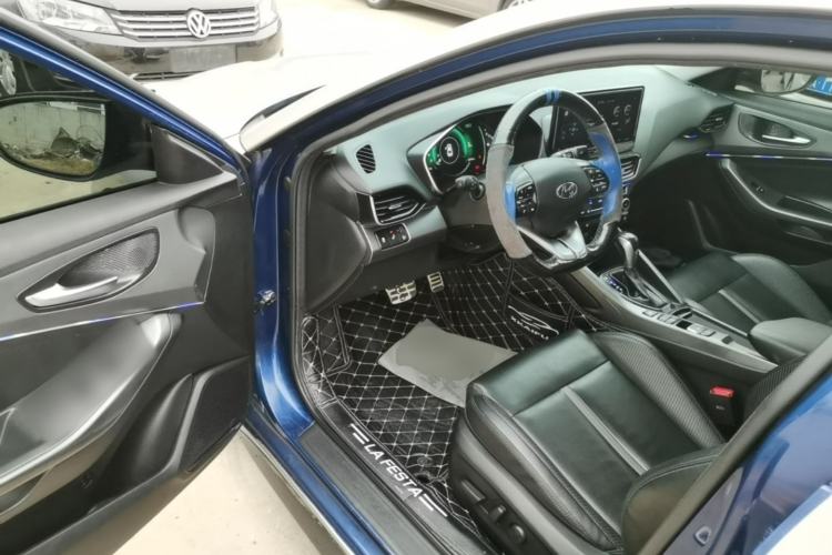 Used Hyundai Lafesta 2019 280TGDi Smart Speed Version China VI Standard Driver Seat