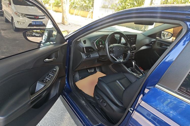 Used Hyundai Lafesta 2019 280TGDi Smart Speed Version China VI Standard Driver Seat