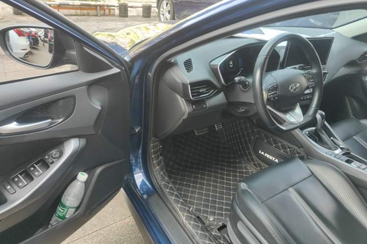 Used Hyundai Lafesta 2019 280TGDi Sport Edition China VI Driver Seat