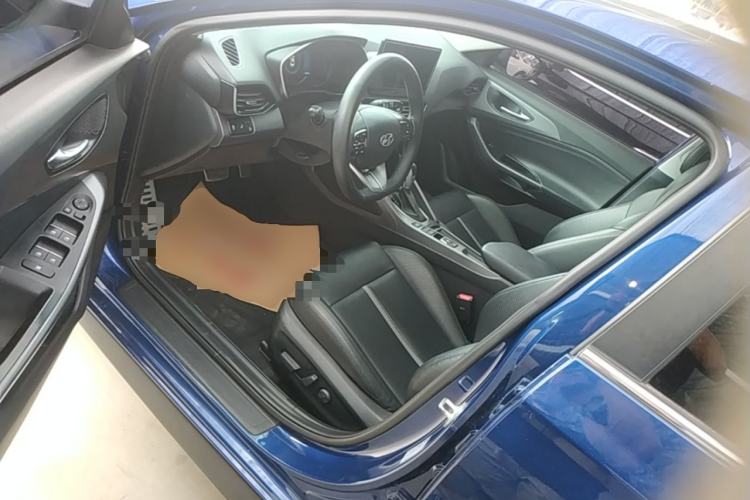 Used Hyundai Lafesta 2019 280TGDi Smart Speed Version China VI Standard Driver Seat