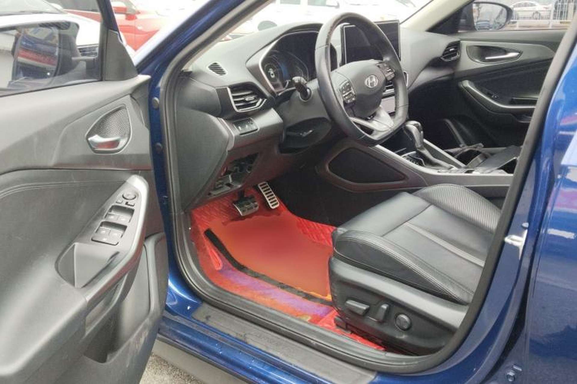 Used Hyundai Lafesta 2019 280TGDi Smart Speed Version China VI Standard Driver Seat