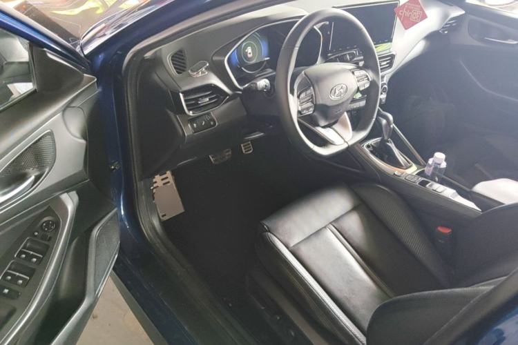 Used Hyundai Lafesta 2019 280TGDi Smart Speed Version China VI Standard Driver Seat