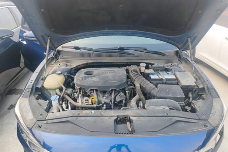 Used Hyundai Lafesta 2019 280TGDi Smart Speed Version China VI Standard Engine Bay