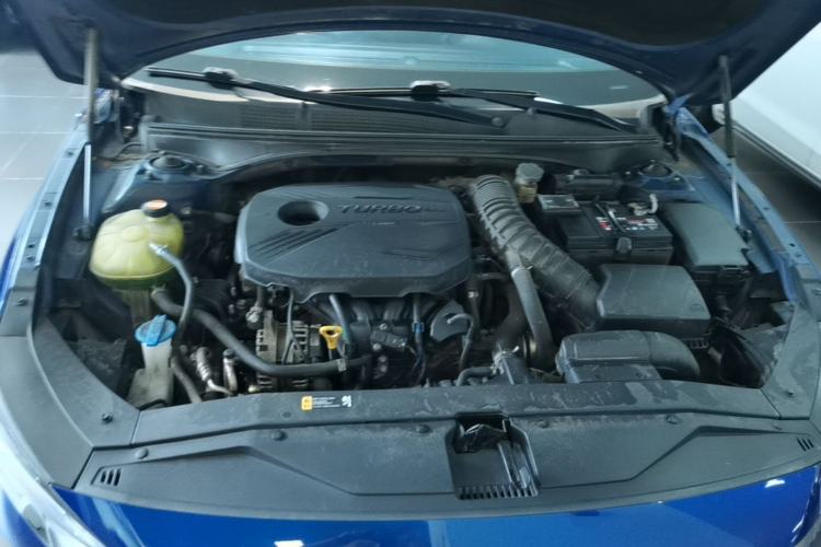 Used Hyundai Lafesta 2019 280TGDi Smart Speed Version China VI Standard Engine Bay
