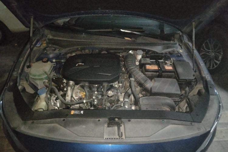 Used Hyundai Lafesta 2019 280TGDi Smart Speed Version China VI Standard Engine Bay