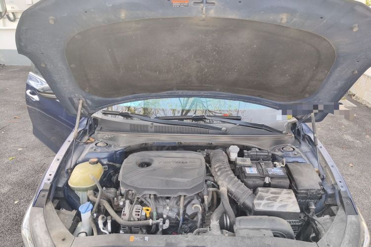 Used Hyundai Lafesta 2019 280TGDi Smart Speed Version China VI Standard Engine Bay