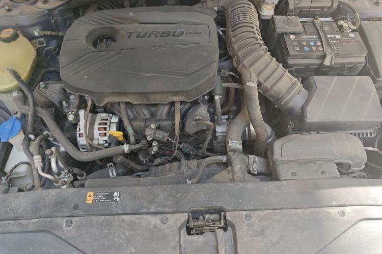 Used Hyundai Lafesta 2019 280TGDi Smart Speed Version China VI Standard Engine Bay