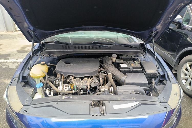 Used Hyundai Lafesta 2019 280TGDi Smart Speed Version China VI Standard Engine Bay