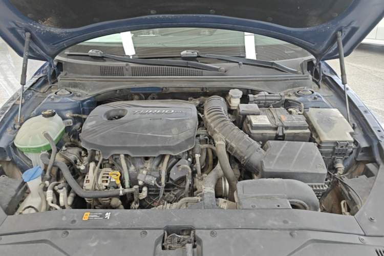 Used Hyundai Lafesta 2019 280TGDi Sport Edition China VI Engine Bay