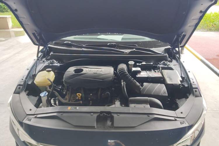 Used Hyundai Lafesta 2019 280TGDi Sport Edition China VI Engine Bay