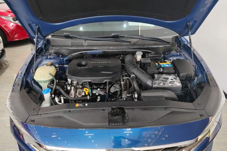 Used Hyundai Lafesta 2019 280TGDi Sport Edition China VI Engine Bay