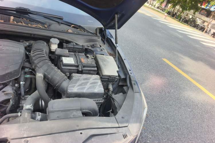 Used Hyundai Lafesta 2019 280TGDi Smart Speed Version China VI Standard Engine Bay Left